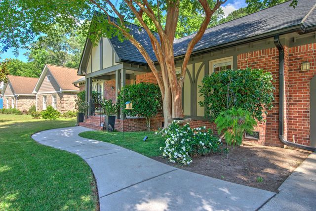 107 Stratford Drive, Summerville, SC 29485
