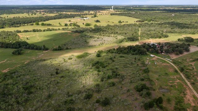 3700 County Road 467, Elgin, TX 78621