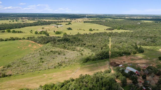 3700 County Road 467, Elgin, TX 78621