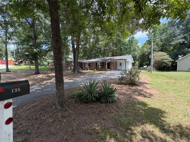 135 Martha Street, Winder, GA 30680