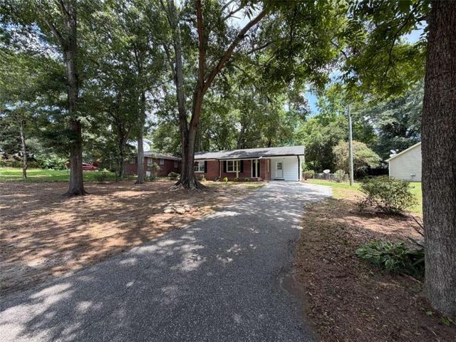 135 Martha Street, Winder, GA 30680