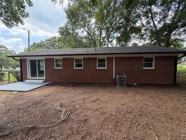 135 Martha Street, Winder, GA 30680