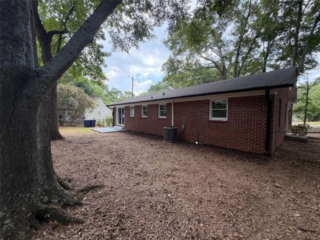 135 Martha Street, Winder, GA 30680