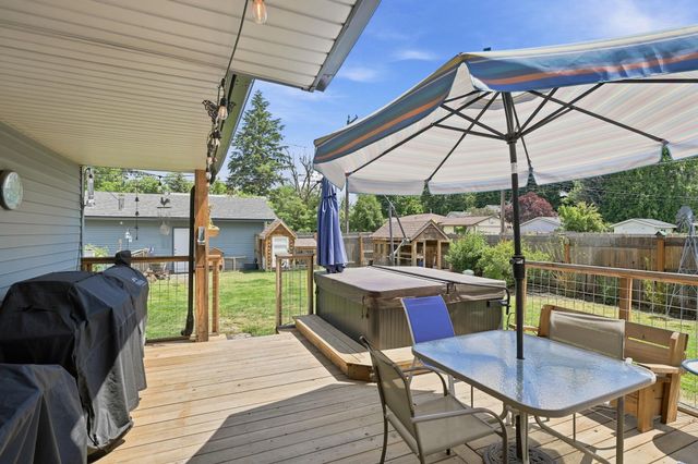 6102 N Washington St, Spokane, WA 99205