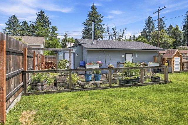 6102 N Washington St, Spokane, WA 99205