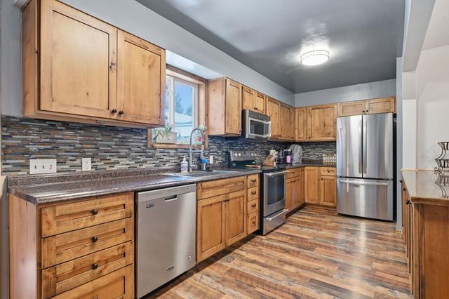 6102 N Washington St, Spokane, WA 99205