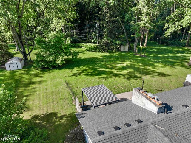 2741 Braeburn Road, Rochester Hills, MI 48309