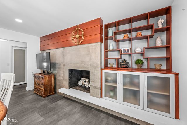 2741 Braeburn Road, Rochester Hills, MI 48309