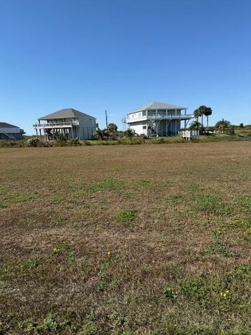 3817 Biscayne Beach Road, Port Bolivar, TX 77650