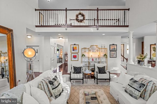 5 LAUREL WOOD CT, Lindenwold, NJ 08021