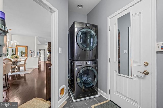 5 LAUREL WOOD CT, Lindenwold, NJ 08021