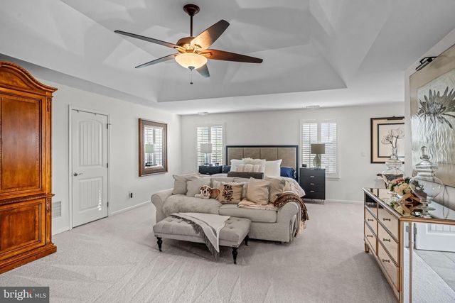 5 LAUREL WOOD CT, Lindenwold, NJ 08021