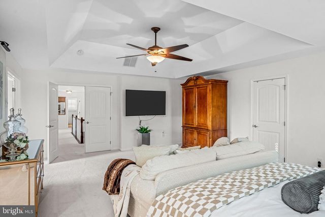 5 LAUREL WOOD CT, Lindenwold, NJ 08021