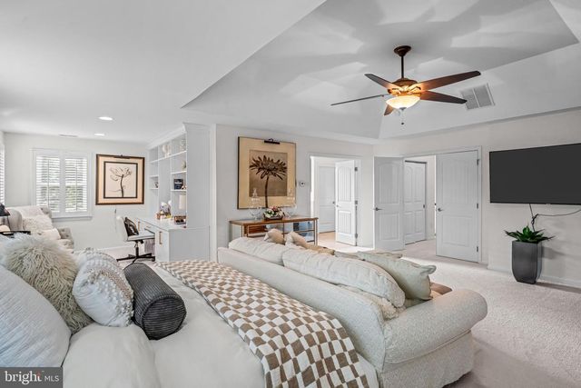 5 LAUREL WOOD CT, Lindenwold, NJ 08021