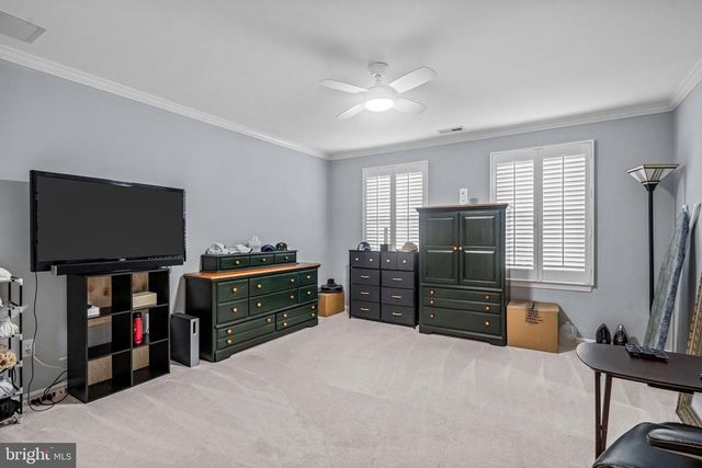 5 LAUREL WOOD CT, Lindenwold, NJ 08021
