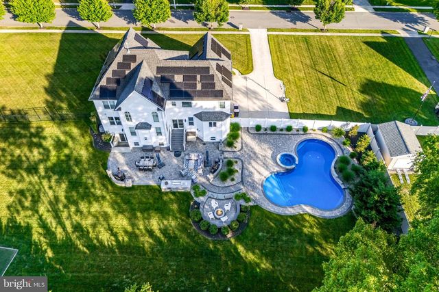 5 LAUREL WOOD CT, Lindenwold, NJ 08021