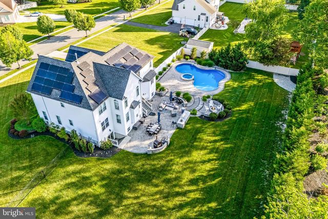 5 LAUREL WOOD CT, Lindenwold, NJ 08021