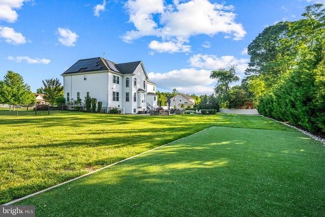 5 LAUREL WOOD CT, Lindenwold, NJ 08021