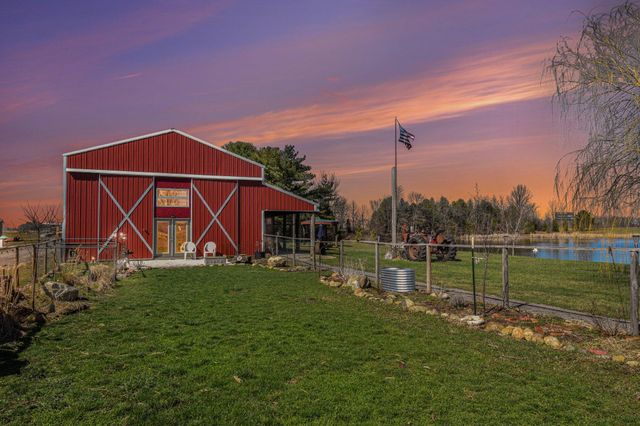 10647 Hawthorn Road, Plymouth, IN 46563