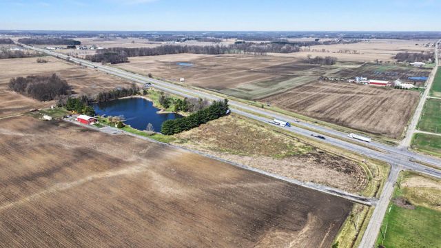 10647 Hawthorn Road, Plymouth, IN 46563