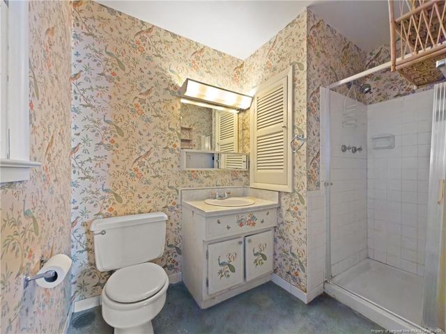 744 Buena Vista Drive, Fayetteville, NC 28311