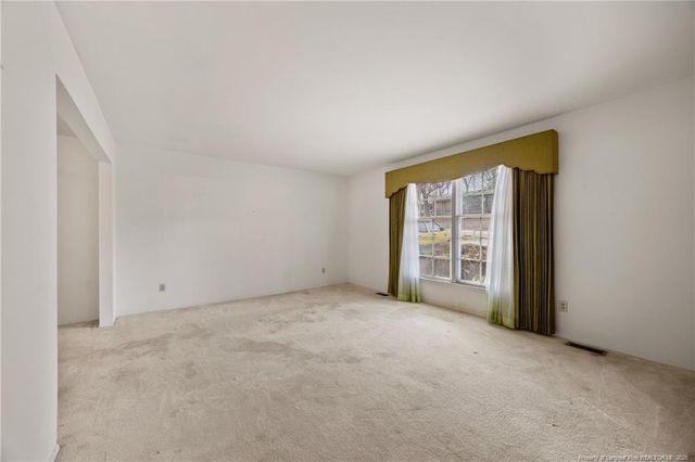 744 Buena Vista Drive, Fayetteville, NC 28311