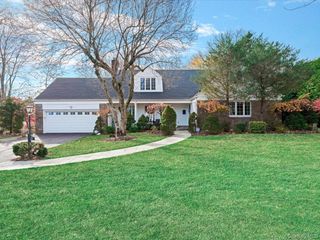32 Forbes Boulevard, Eastchester, NY 10709