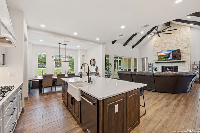 1113 Provence, New Braunfels, TX 78132