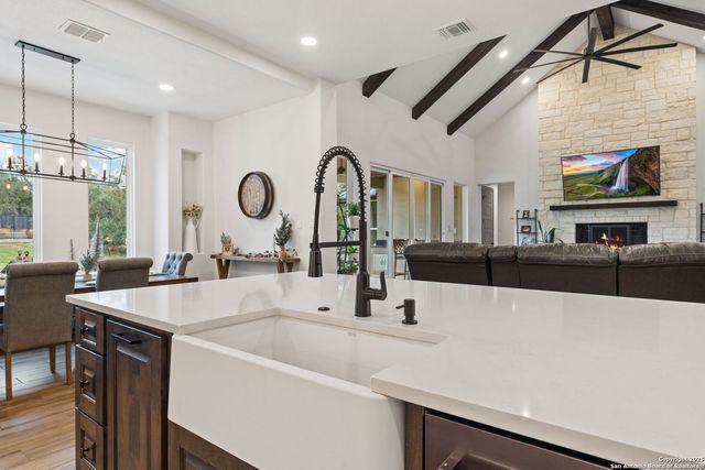 1113 Provence, New Braunfels, TX 78132