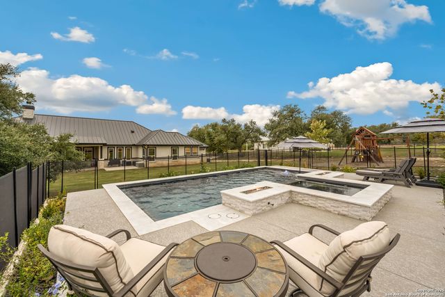 1113 Provence, New Braunfels, TX 78132