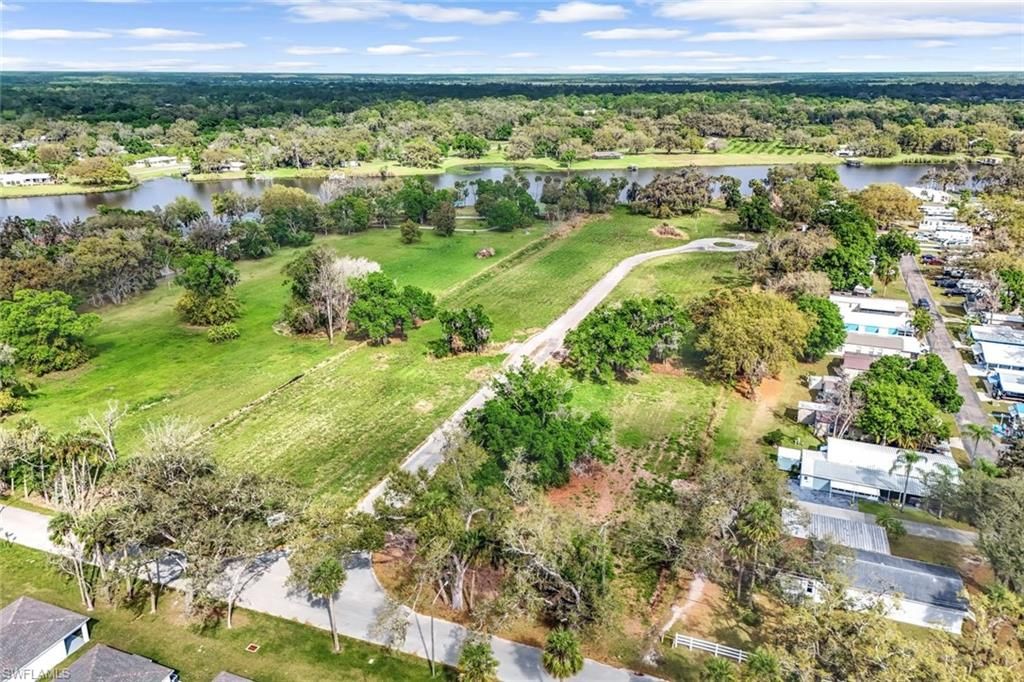 1050 Shady Oaks AVE, LABELLE, FL 33935 — photo 3