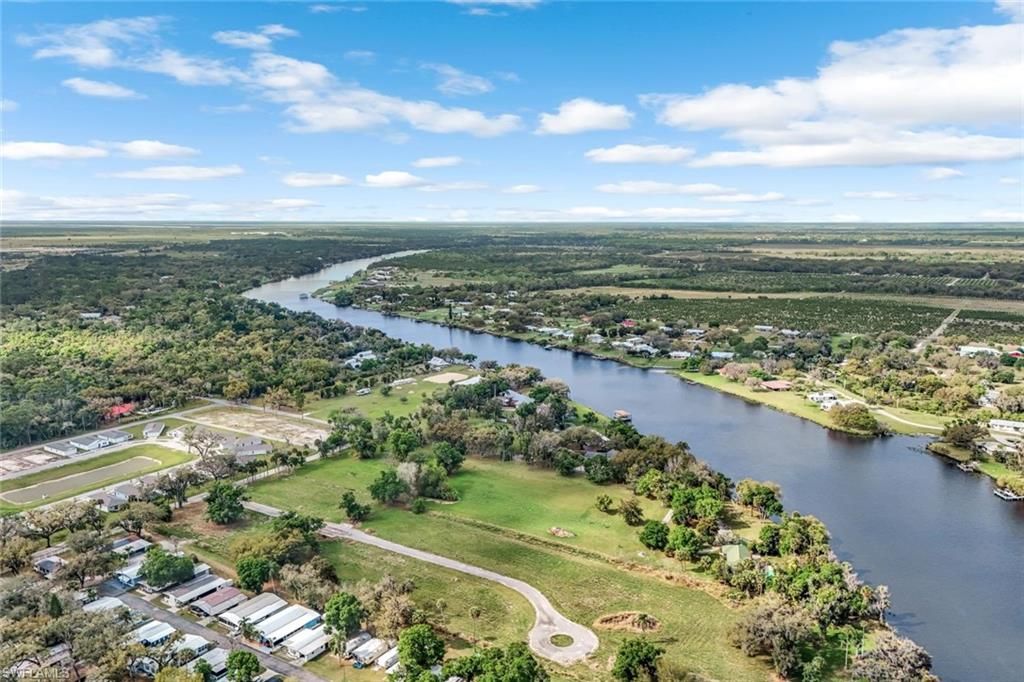1050 Shady Oaks AVE, LABELLE, FL 33935 — photo 4