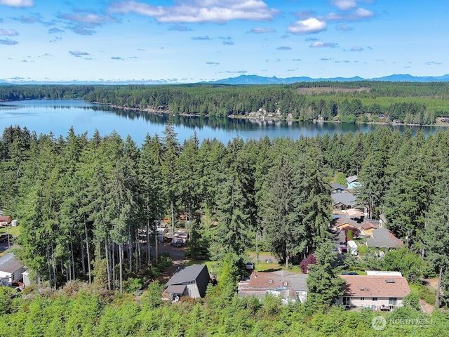 430 E Olympic Drive, Belfair, WA 98546