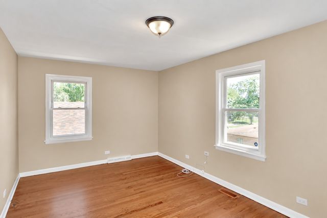 7803 S CHAMPLAIN Avenue, Chicago, IL 60619