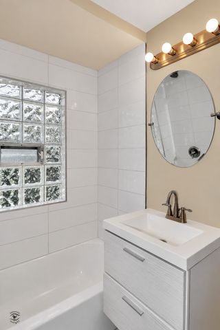 7803 S CHAMPLAIN Avenue, Chicago, IL 60619