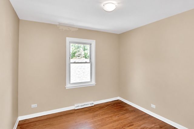 7803 S CHAMPLAIN Avenue, Chicago, IL 60619