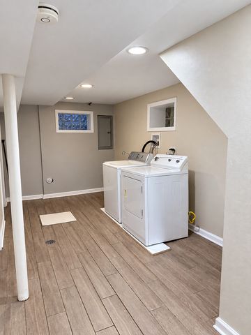 7803 S CHAMPLAIN Avenue, Chicago, IL 60619
