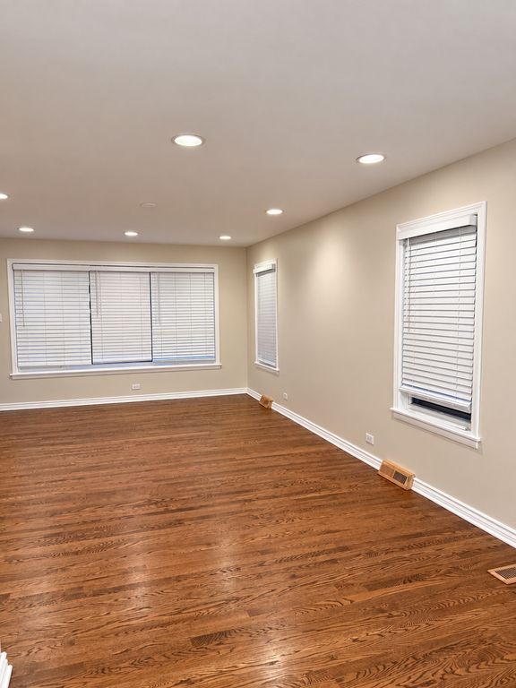 7803 S CHAMPLAIN Avenue, Chicago, IL 60619 — photo 4