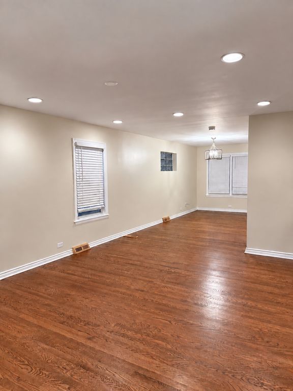 7803 S CHAMPLAIN Avenue, Chicago, IL 60619 — photo 5
