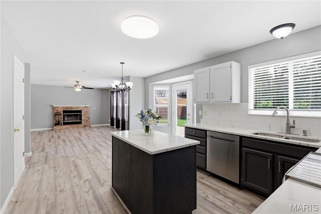 1027 Tower Park Drive, St Charles, MO 63304