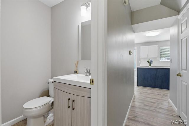 1027 Tower Park Drive, St Charles, MO 63304