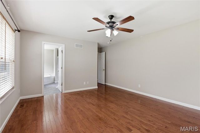1027 Tower Park Drive, St Charles, MO 63304