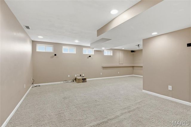1027 Tower Park Drive, St Charles, MO 63304