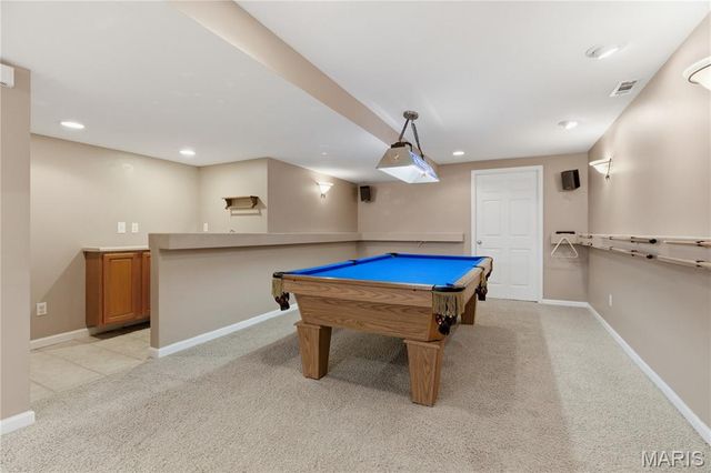 1027 Tower Park Drive, St Charles, MO 63304