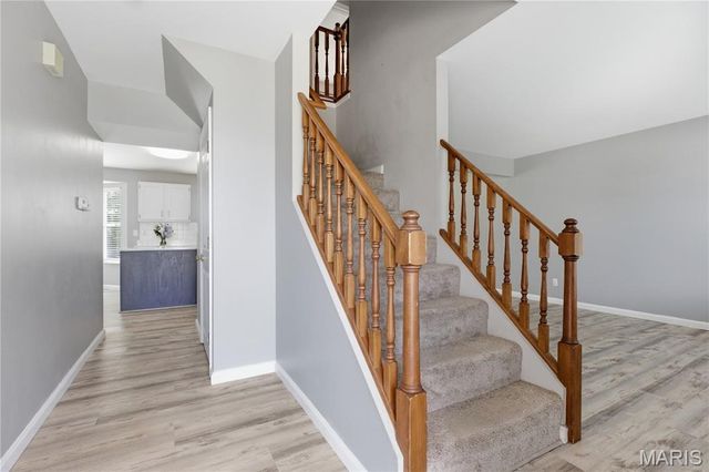 1027 Tower Park Drive, St Charles, MO 63304