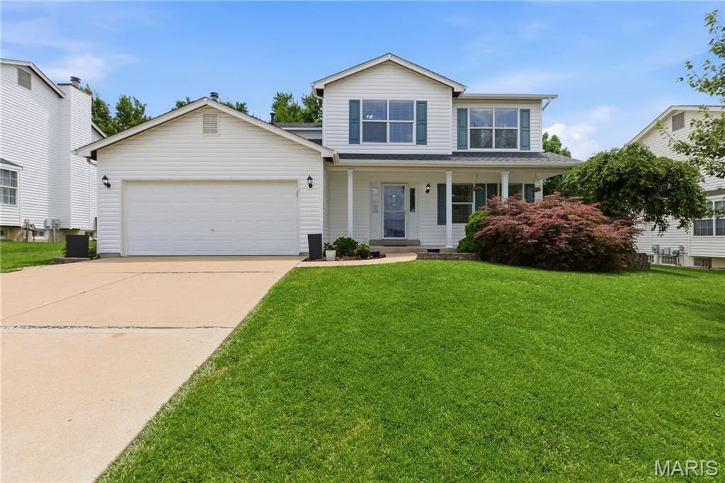 1027 Tower Park Drive, St Charles, MO 63304