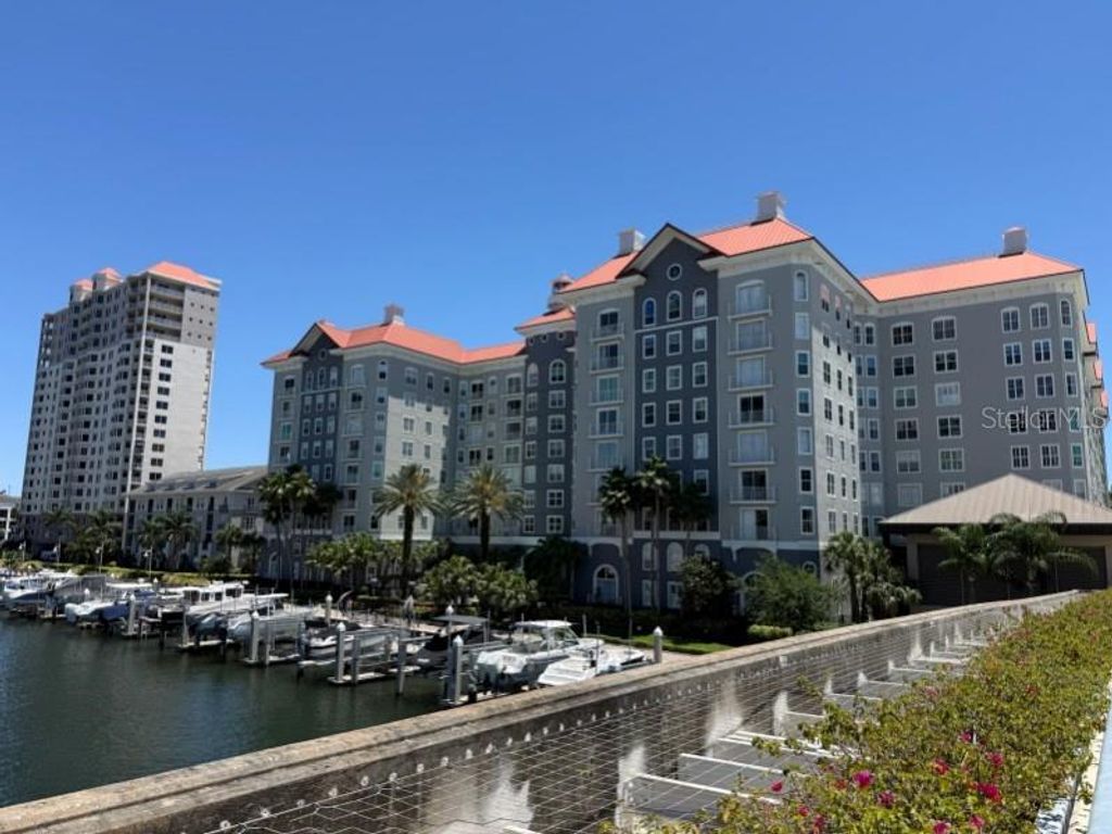 700 S HARBOUR ISLAND BOULEVARD 422, Tampa, FL 33602