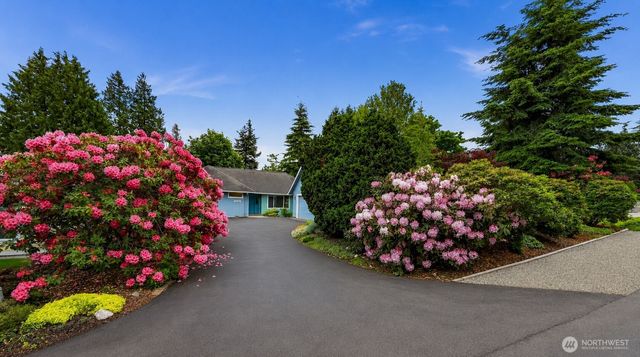 8120 Kitamat Way, Blaine, WA 98230