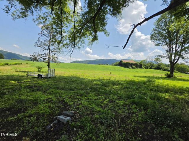 453 Aj Willis Road, Jonesborough, TN 37659