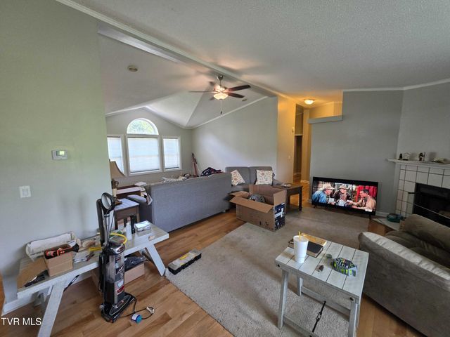 453 Aj Willis Road, Jonesborough, TN 37659